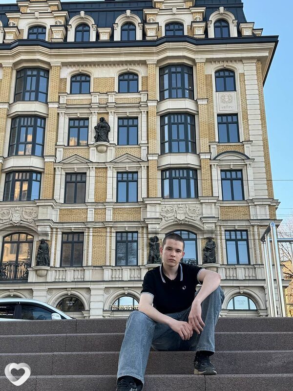 Руслан, 24, Саратове — анкета №2211874