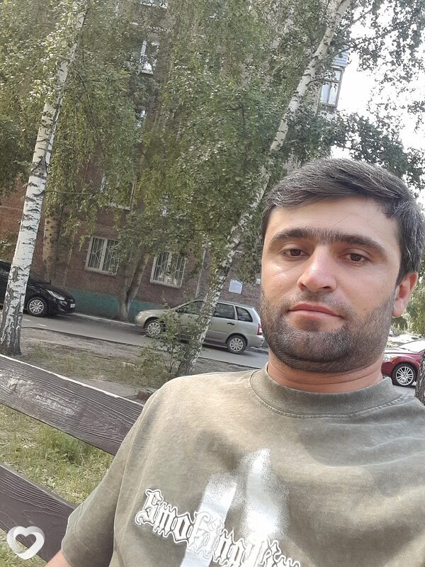 Рустам, 27, Барнауле — анкета №2211875
