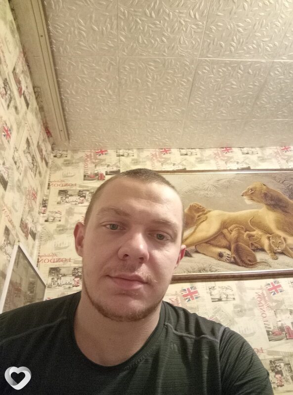 Максим, 29, Омске — анкета №2212163