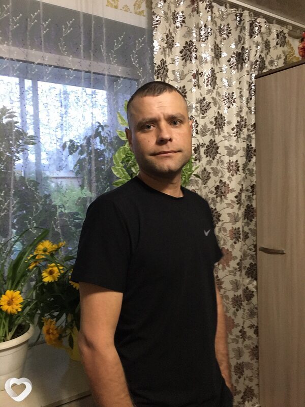 Иван, 35, Каменске-Уральском — анкета №2212098