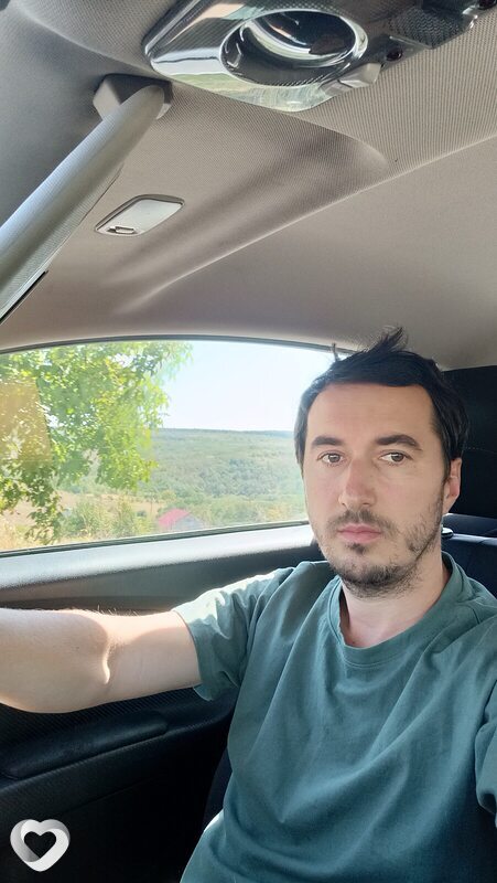 Вадим, 31, Кишинёв — анкета №2213233