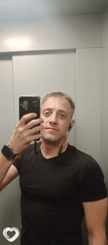 Максим, 37, Волгограде — анкета №2213326