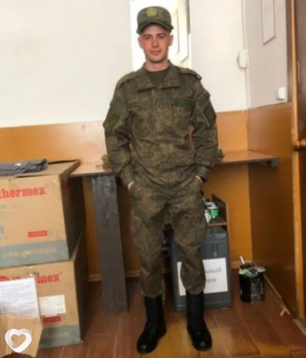 Павел, 24, Москве — анкета №2213390