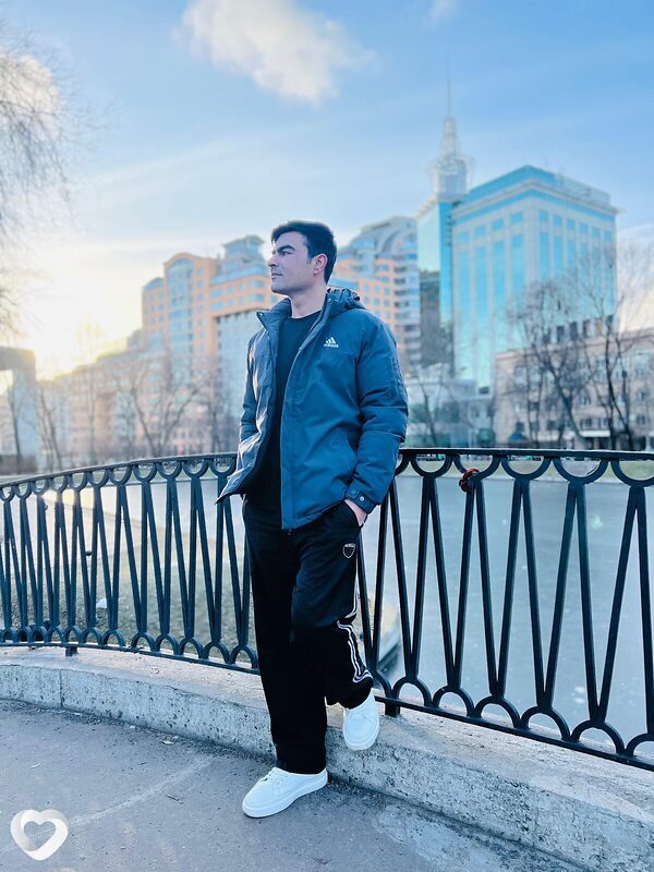 Sadiq Shah, 31, Москве — анкета №2213432
