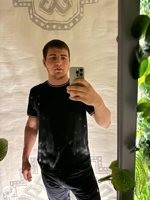Абдул, 26, Ярославле — анкета №2213510
