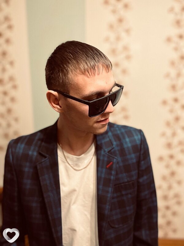 Александр, 24, Братске — анкета №2213990