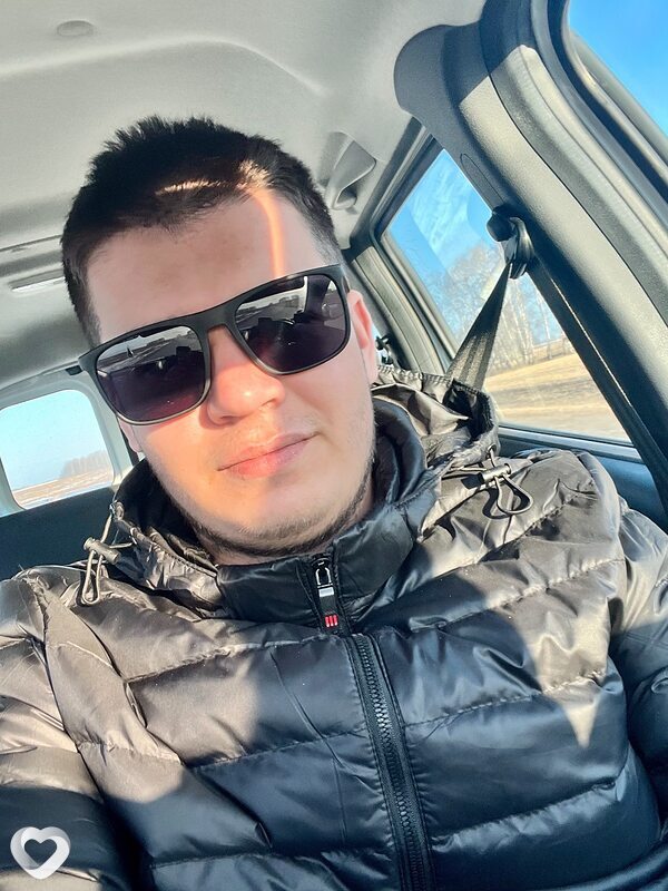 Володя, 22, Кемерове — анкета №2214302