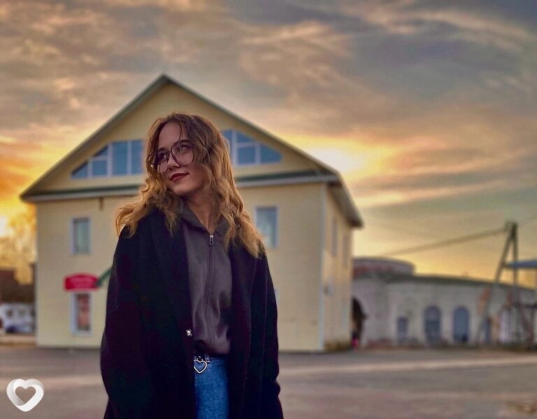 Юлия, 19, Твери — анкета №2214832