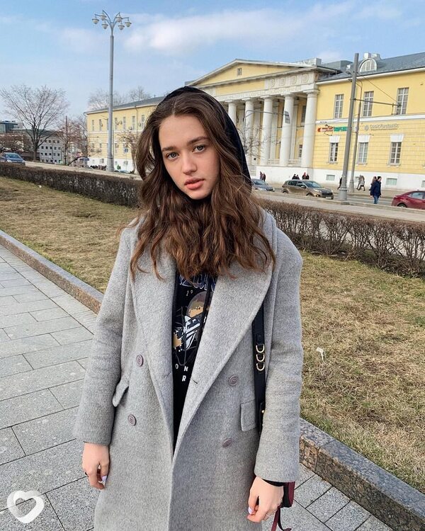 Алиса, 29, Новом Уренгое — анкета №2214977