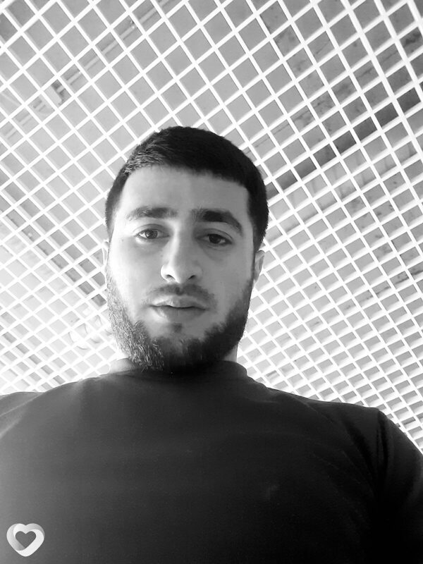Yeghiazaryan, 26, Южно-Сахалинске — анкета №2215333