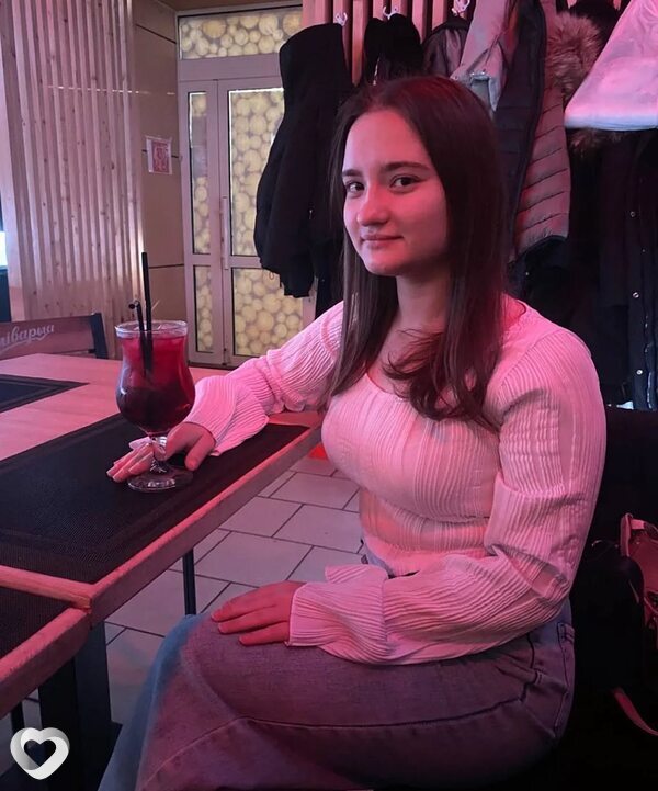 Екатерина, 21, Осиповичах — анкета №2215440