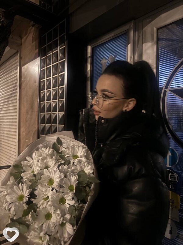 Аня, 21, Москве — анкета №2215856
