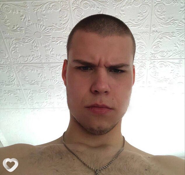 Дмитрий, 19, Красноярске — анкета №2215905
