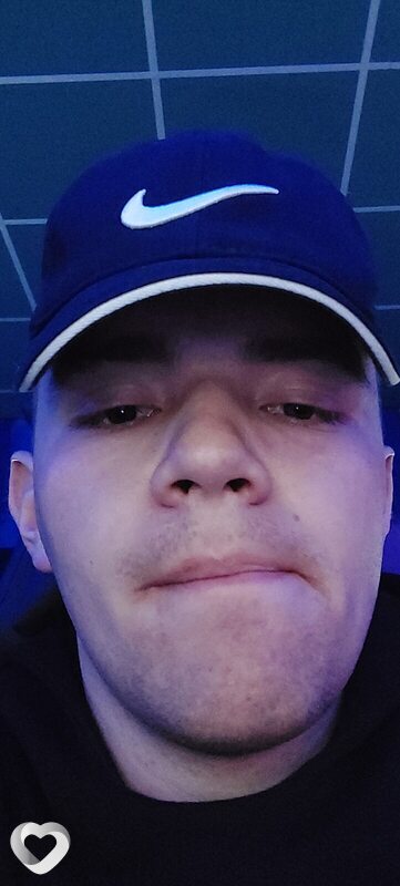 Данила, 21, Солигорске — анкета №2215732