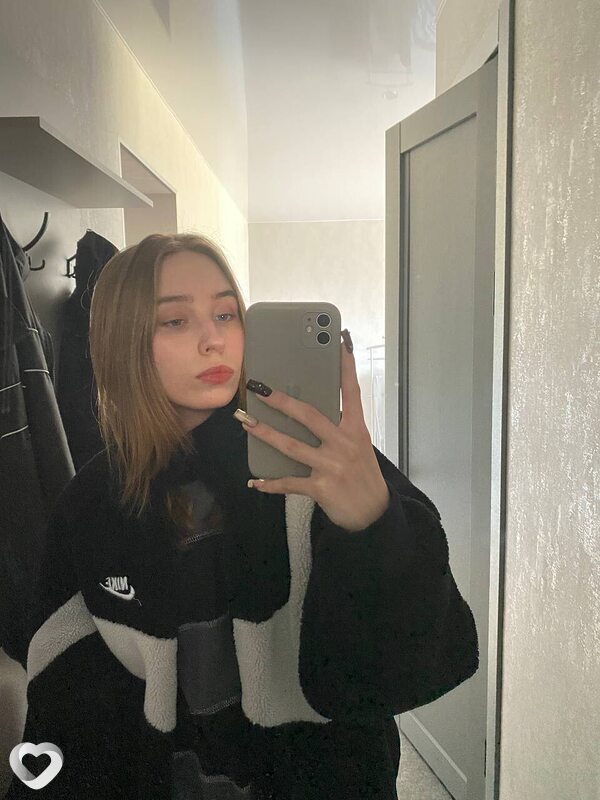 Аня, 23, Москве — анкета №2215604