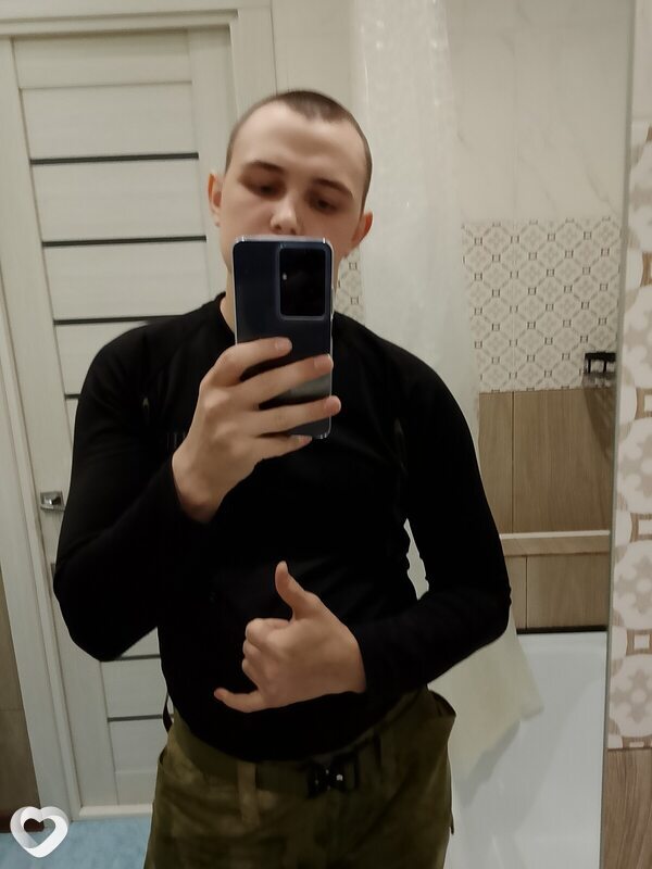 Тёма, 21, Смоленске — анкета №2216226
