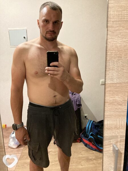 Толик, 38, Минске — анкета №13237