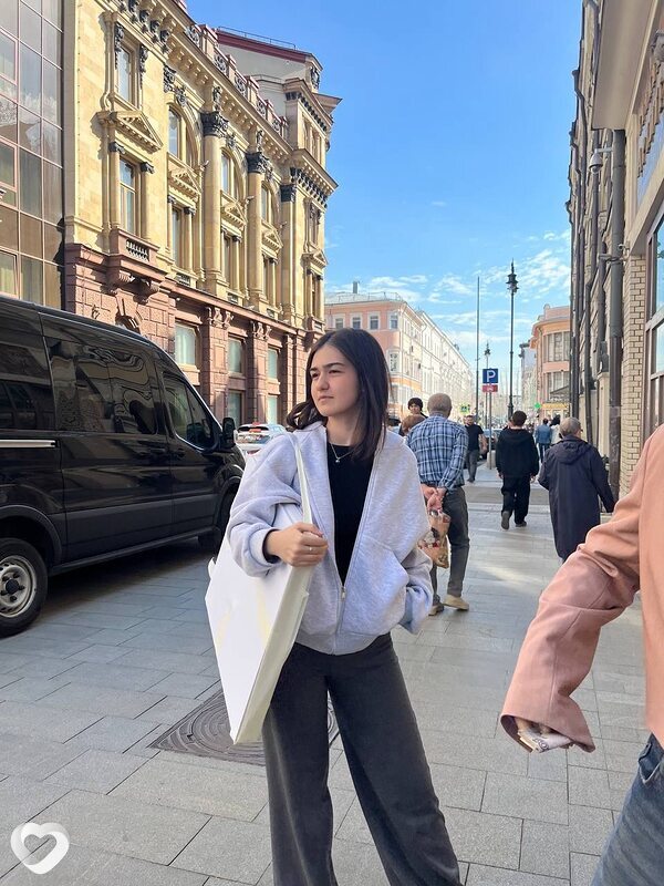 Эля, 19, Москве — анкета №2217639