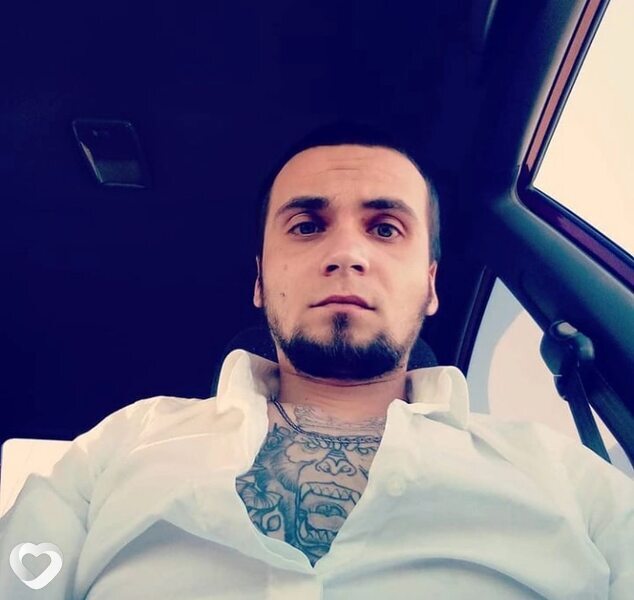 Артём, 33, Азове — анкета №2218332