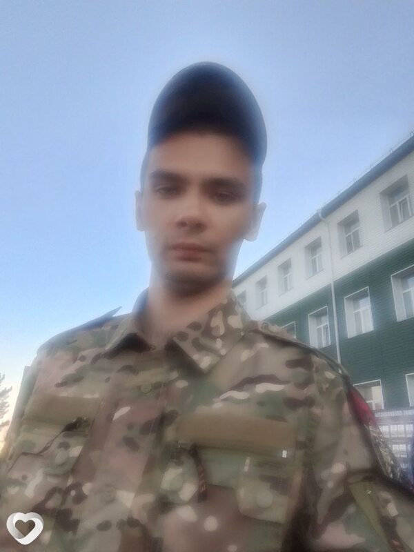 Роман, 25, Чите — анкета №2218174