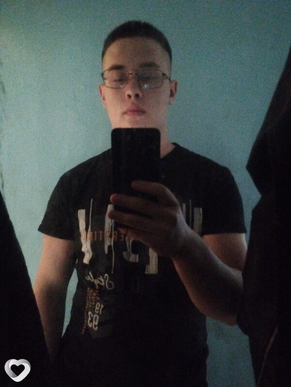 Дмитрий, 20, Иркутске — анкета №2218304