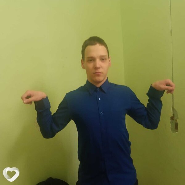Даниил, 19, Якутске — анкета №2218612
