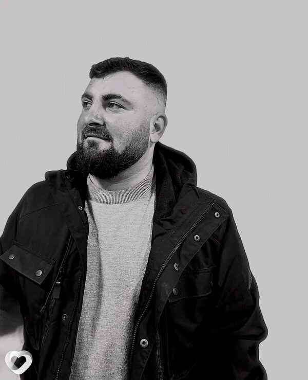 Mircea, Мантуя