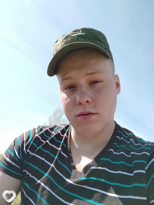 Илья, 22, Бузулуке — анкета №2218445