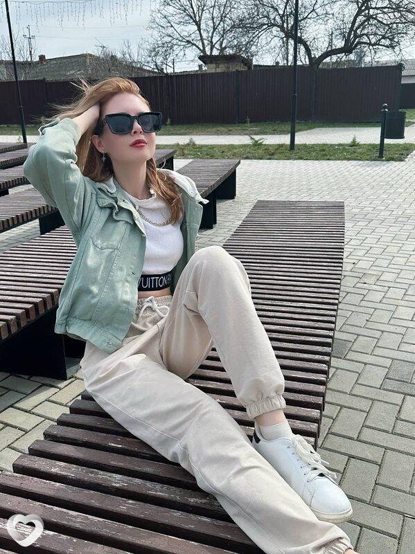 Анна, 26, Москве — анкета №2220322