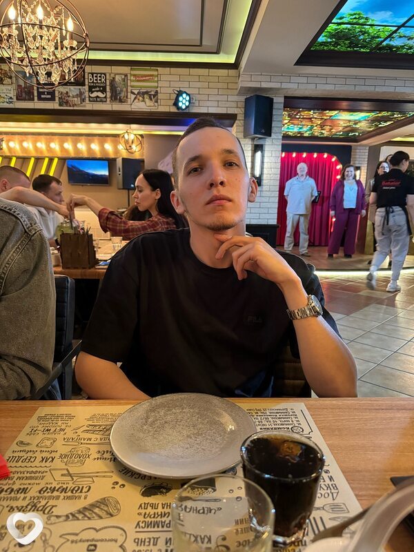 Дима, 26, Оренбурге — анкета №2220185