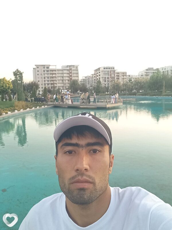Миша, 27, Екатеринбурге — анкета №2220200