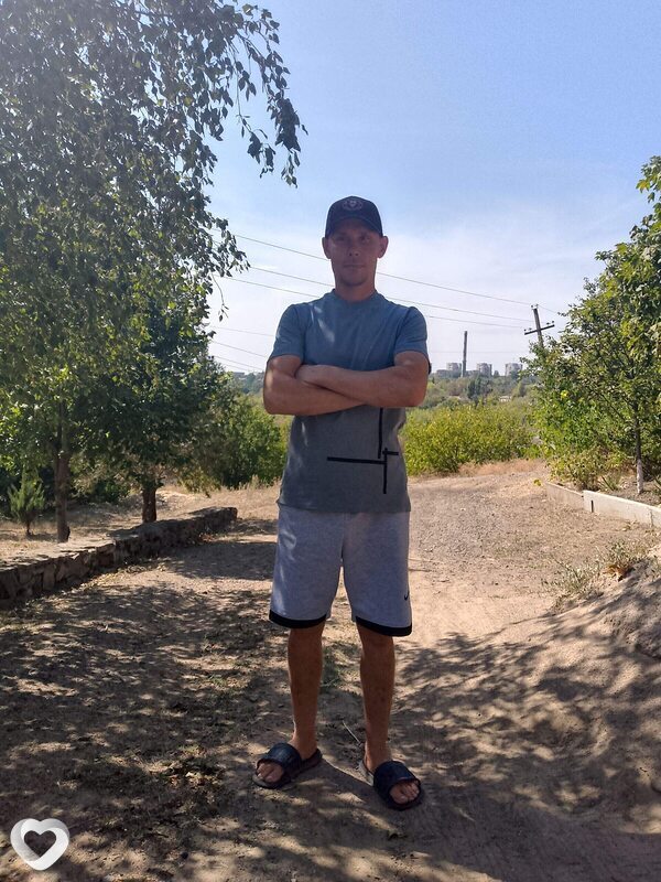 Евгений, 37, Краснодоне — анкета №2220574