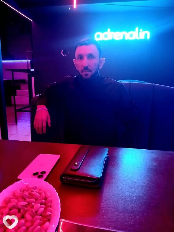 Малик, 35, Тюмени — анкета №2220891