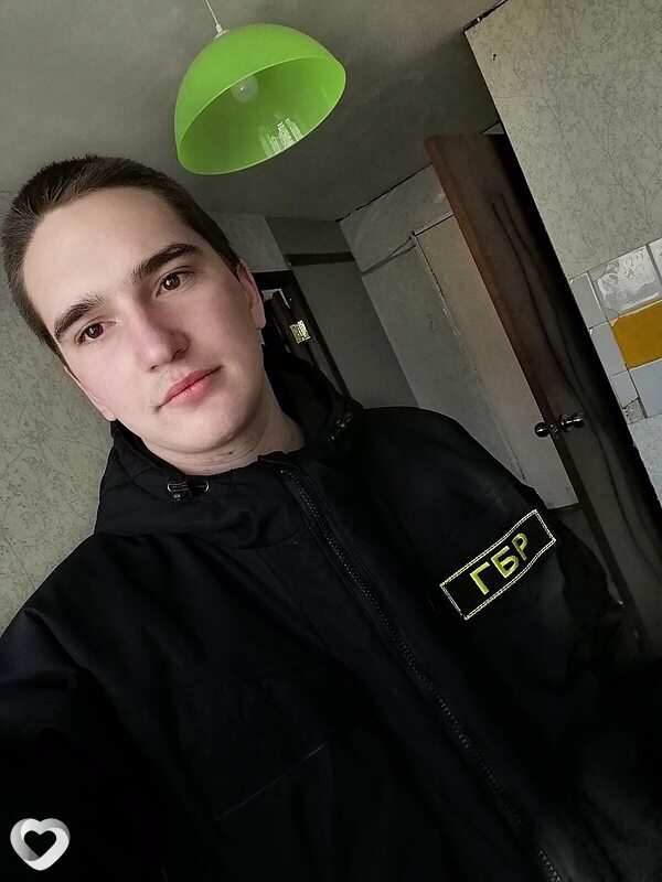 Макс, 26, Екатеринбурге — анкета №2221111