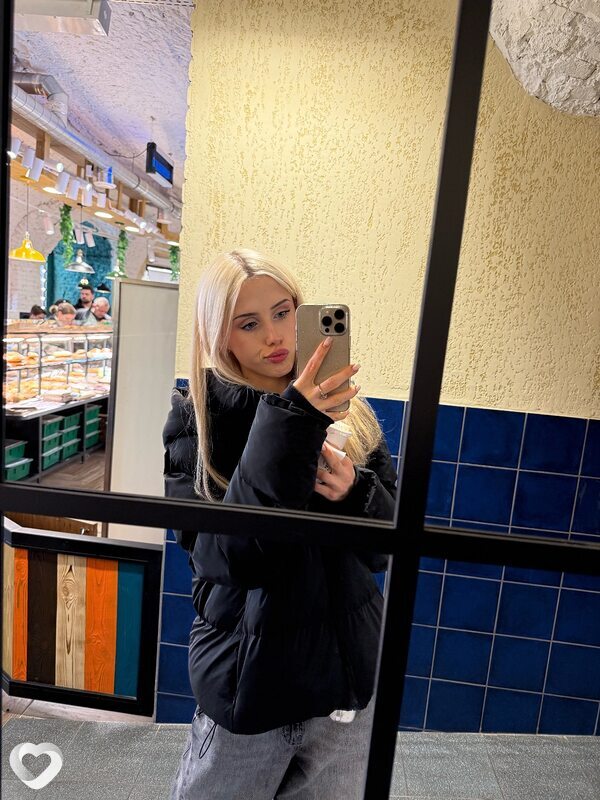 Арина, 19, Санкт-Петербурге — анкета №2221034