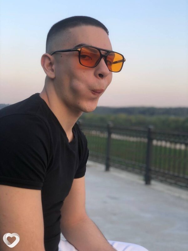 Рус, 22, Геленджике — анкета №2221391
