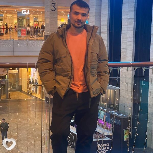 Искандар, 28, Москве — анкета №2221420