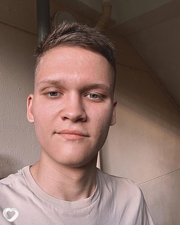 Евгений, 26, Москве — анкета №2221543