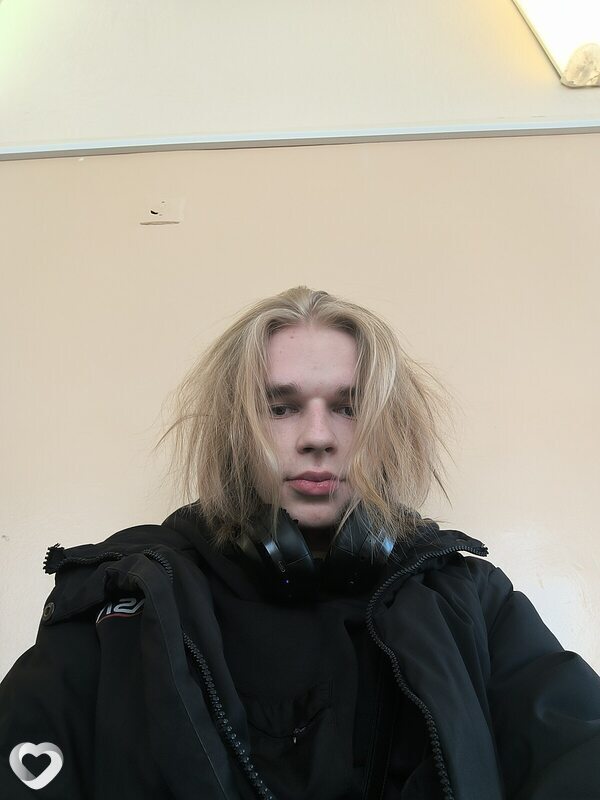 Глеб, 22, Минске — анкета №2221586