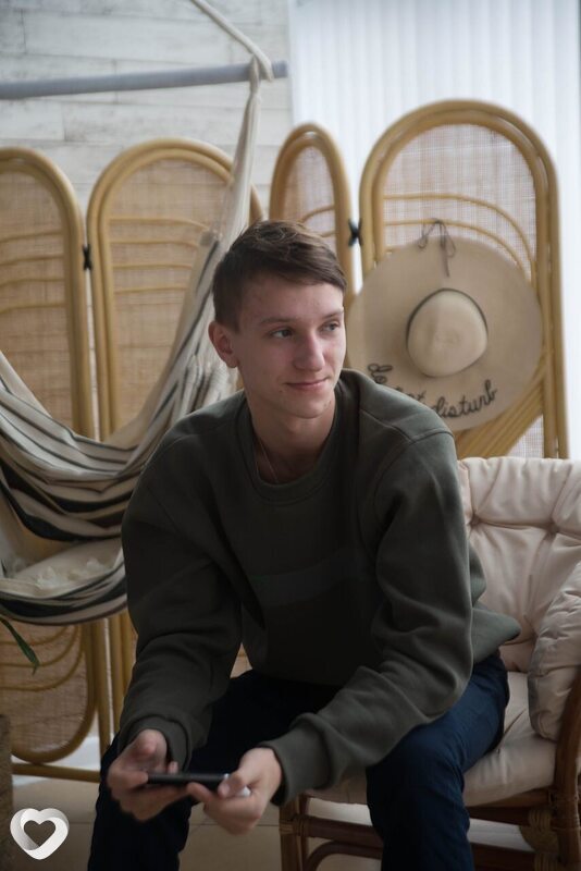 Артем, 23, Рязани — анкета №2222048