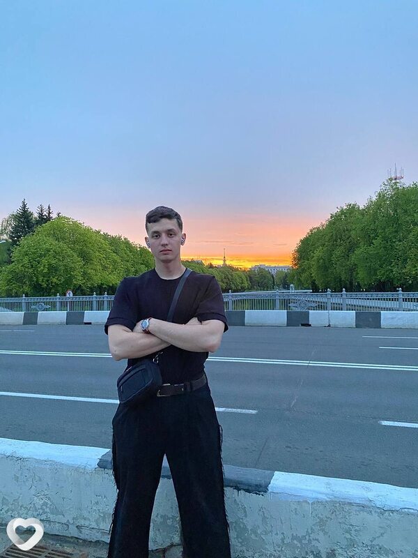 Алексей, 21, Минске — анкета №2221726