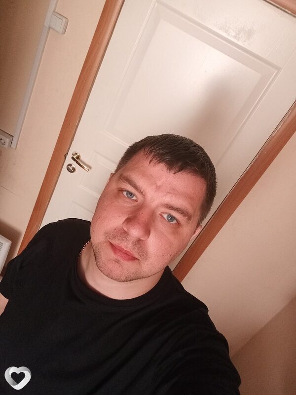 Александр, 29, Новом Уренгое — анкета №2221829