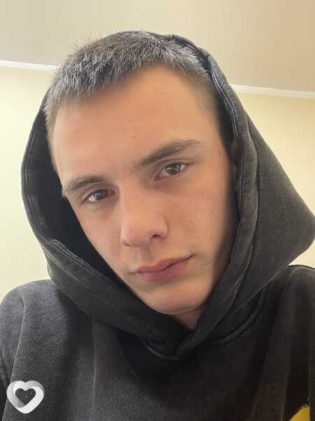 Александр, 23, Смоленске — анкета №2221846