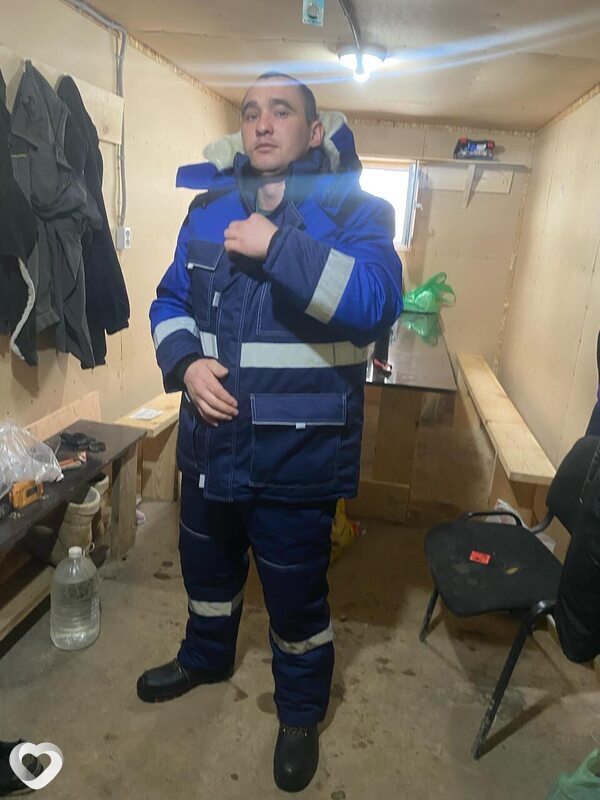Артём, 31, Екатеринбурге — анкета №2221851