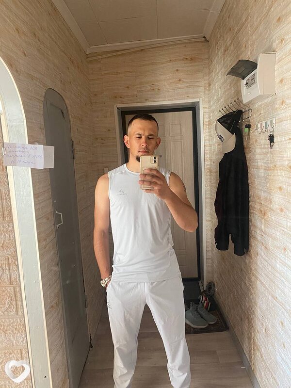 Александр, 31, Иркутске — анкета №2222414