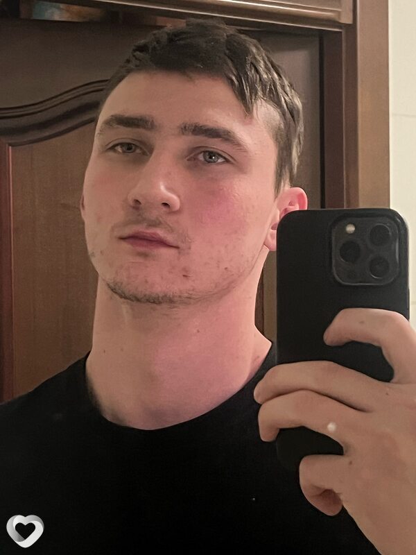 Александр, 23, Комсомольске-на-Амуре — анкета №2222588