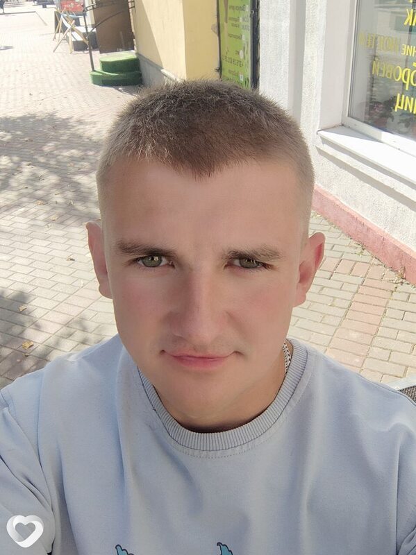Виктор, 31, Барановичах — анкета №2222683
