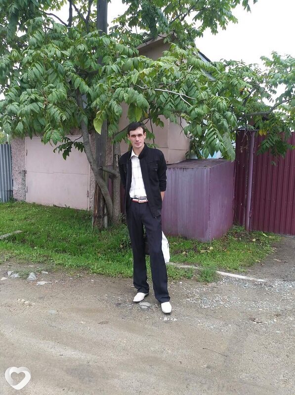 Павел, 39, Артеме — анкета №2223186