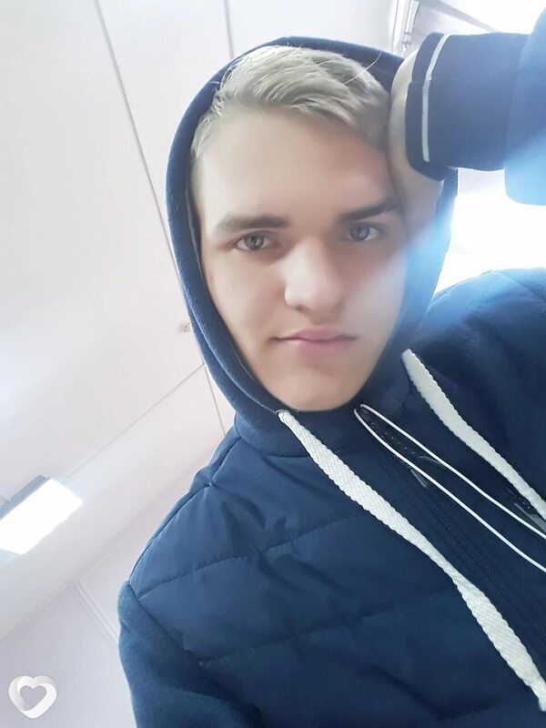 Кирилл, 22, Петрозаводске — анкета №2222879