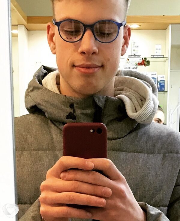 Evgeni, 22, Минске — анкета №2223907